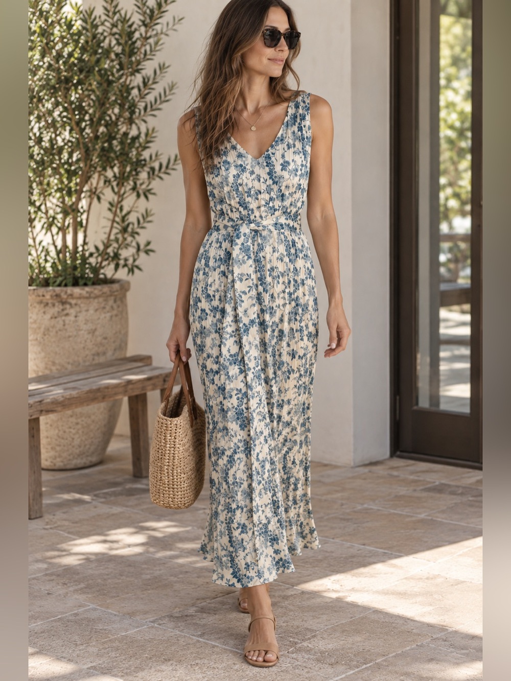 Tuckernuck Blue & Ivory Floral Pleated Maxi Dress Belted Sleeveless Size L NWT